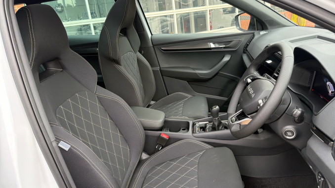 Skoda Karoq 1.5 TSI Sportline Edition 5dr Petrol Estate - Image 15